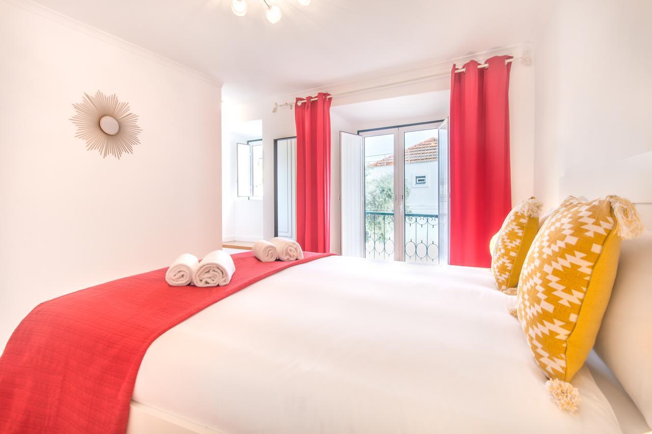 Alfama Lovely Duplex Apartment Lisbon Luaran gambar